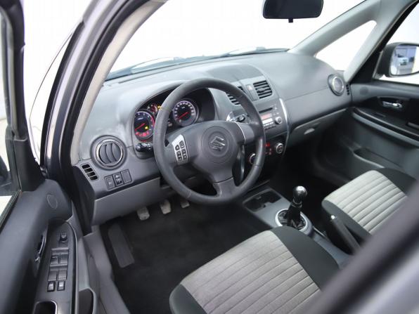 Suzuki SX4 I (Classic) Рестайлинг с пробегом 2010 года, цена 790 000 рублей, 259000 км, хэтчбек, Автокод Объявления