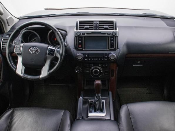 Toyota Land Cruiser Prado 150 Series Рестайлинг 1 с пробегом 2014 года, цена 3 290 000 рублей, 282072 км, внедорожник, Автокод Объявления