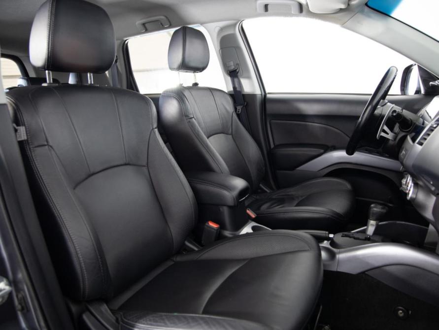 Mitsubishi Outlander II Санкт-Петербург  - изображение 12