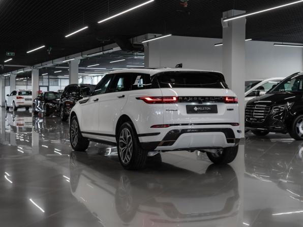 Land Rover Range Rover Evoque II Рестайлинг с пробегом 2025 года, цена 5 550 000 рублей, 50 км, внедорожник, Автокод Объявления