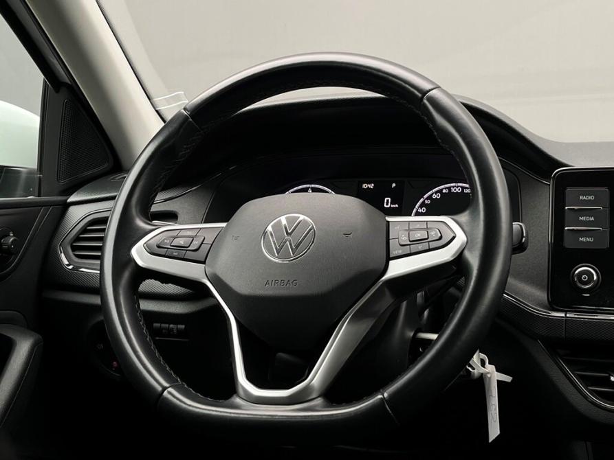 Volkswagen Polo VI Санкт-Петербург  - изображение 21