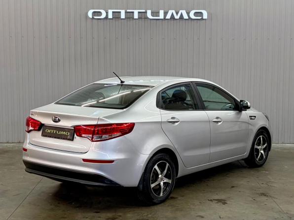 Kia Rio III Рестайлинг с пробегом 2016 года, цена 1 087 000 рублей, 98300 км, седан, Автокод Объявления