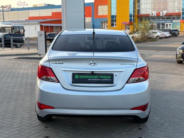 Hyundai Solaris I Рестайлинг с пробегом 2015 года, цена 850 000 рублей, 166867 км, седан, Автокод Объявления