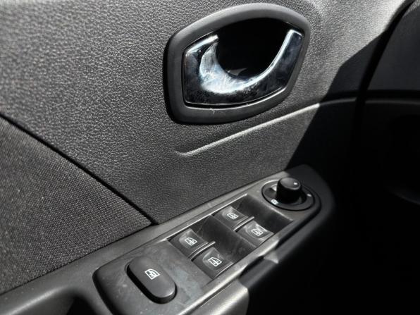 Renault Kaptur I с пробегом 2018 года, цена 1 528 000 рублей, 88200 км, внедорожник, Автокод Объявления