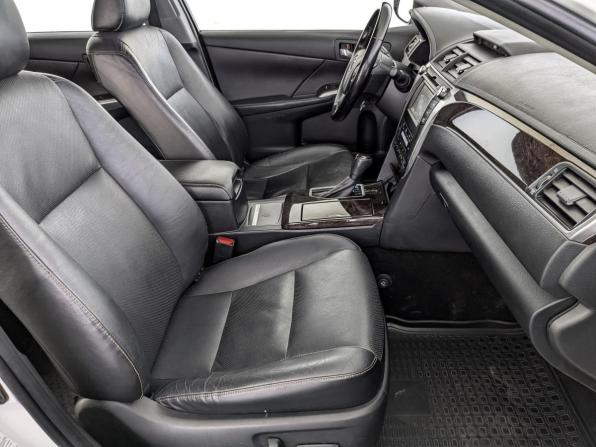 Toyota Camry VII (XV50) Рестайлинг с пробегом 2016 года, цена 2 095 000 рублей, 172500 км, седан, Автокод Объявления