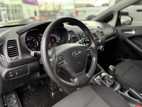 Kia Cerato III Рестайлинг (Classic) с пробегом 2017 года, цена 1 600 000 рублей, 102950 км, седан, Автокод Объявления