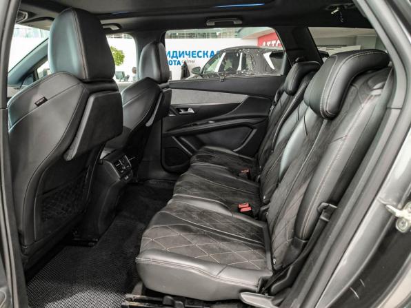 Peugeot 5008 II с пробегом 2018 года, цена 2 050 000 рублей, 176032 км, внедорожник, Автокод Объявления