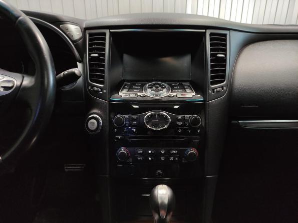 Infiniti FX II (S51) Рестайлинг с пробегом 2011 года, цена 1 890 000 рублей, 215510 км, внедорожник, Автокод Объявления