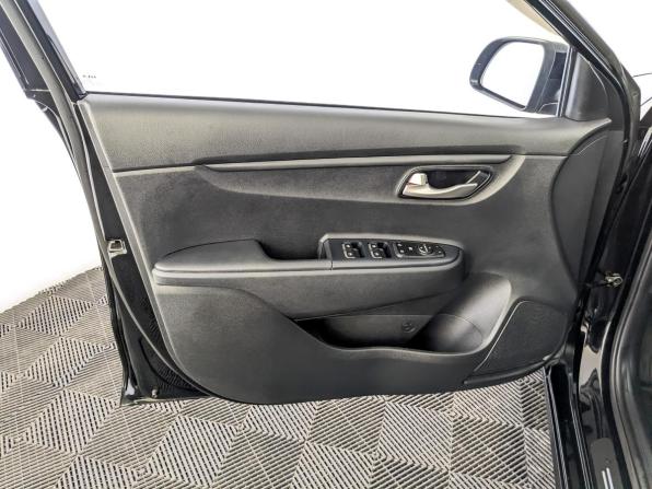 Kia Rio IV Рестайлинг с пробегом 2022 года, цена 1 470 000 рублей, 167430 км, седан, Автокод Объявления