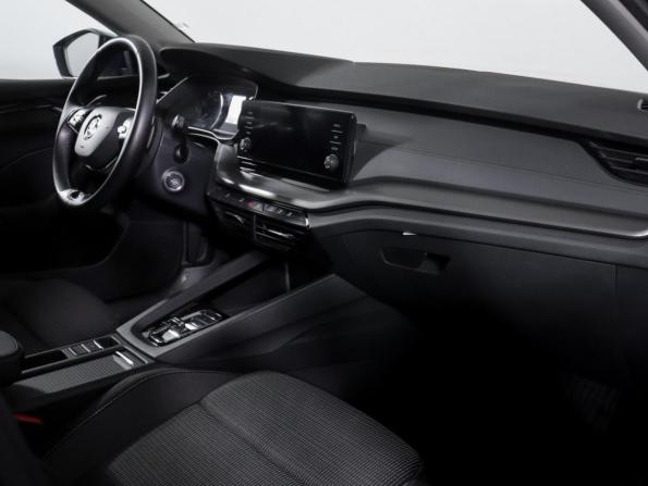 Skoda Octavia IV (A8) с пробегом 2020 года, цена 2 290 000 рублей, 94676 км, лифтбек, Автокод Объявления