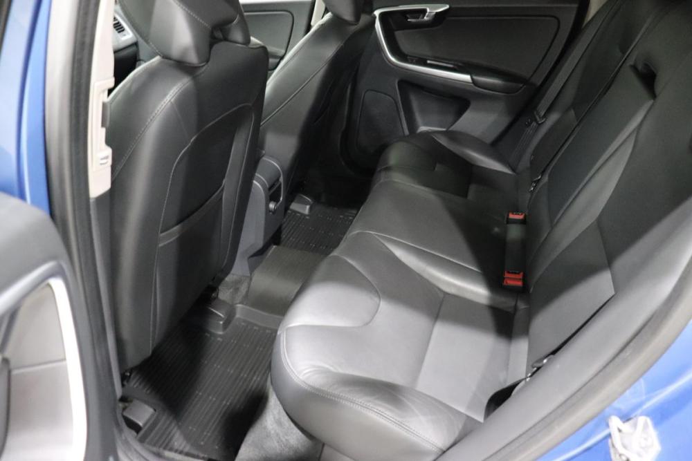 Volvo XC60 I Рестайлинг Иркутск  - изображение 17