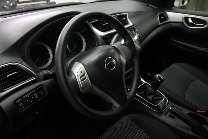 Nissan Sentra VII (B17) с пробегом 2016 года, цена 1 050 000 рублей, 66266 км, седан, Автокод Объявления
