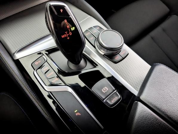BMW 5 серии VII (G30/G31/G38) с пробегом 2019 года, цена 3 150 000 рублей, 200523 км, седан, Автокод Объявления