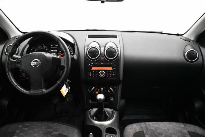 Nissan Qashqai I Рестайлинг с пробегом 2010 года, цена 890 000 рублей, 243290 км, внедорожник, Автокод Объявления