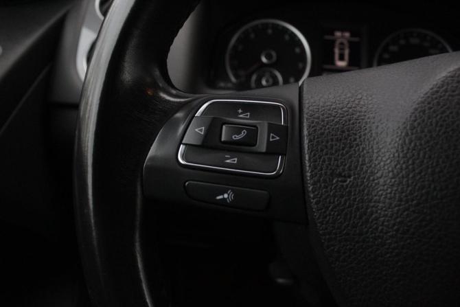 Volkswagen Tiguan I Рестайлинг с пробегом 2013 года, цена 1 230 000 рублей, 200839 км, внедорожник, Автокод Объявления