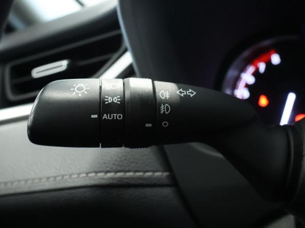 Toyota RAV4 V (XA50) с пробегом 2021 года, цена 2 697 600 рублей, 209277 км, внедорожник, Автокод Объявления