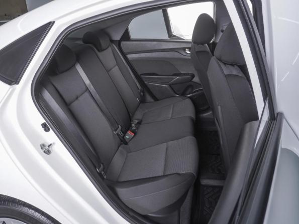 Hyundai Solaris II Рестайлинг с пробегом 2021 года, цена 1 650 000 рублей, 57974 км, седан, Автокод Объявления