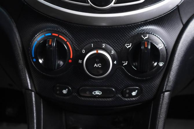 Hyundai Solaris I с пробегом 2014 года, цена 739 000 рублей, 167456 км, седан, Автокод Объявления