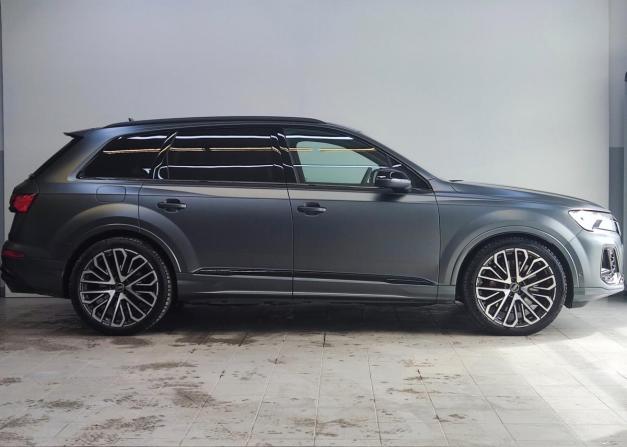 Audi SQ7 I (4M) Рестайлинг 2 с пробегом 2024 года, цена 17 900 000 рублей, 8400 км, внедорожник, Автокод Объявления