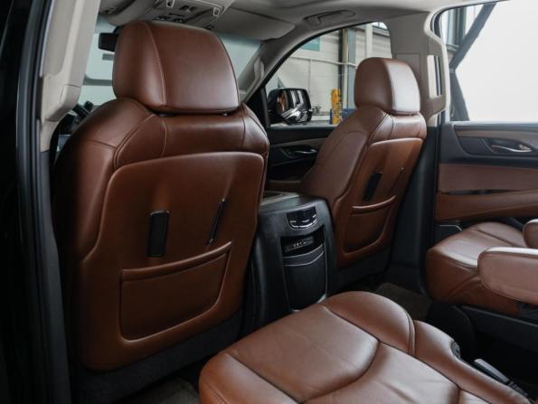Cadillac Escalade IV с пробегом 2015 года, цена 3 999 000 рублей, 141726 км, внедорожник, Автокод Объявления