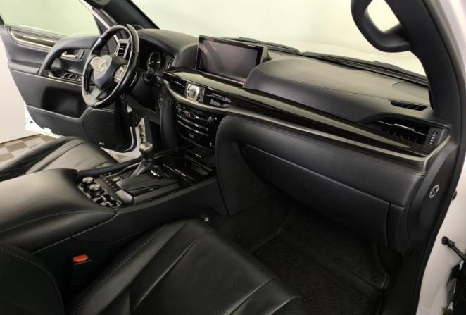Lexus LX III Рестайлинг 2 с пробегом 2020 года, цена 10 500 000 рублей, 186000 км, внедорожник, Автокод Объявления