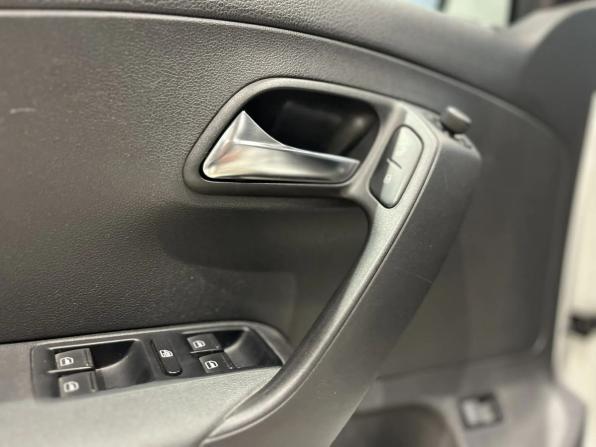 Volkswagen Polo V Рестайлинг с пробегом 2016 года, цена 1 199 000 рублей, 97000 км, седан, Автокод Объявления
