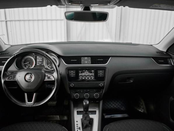 Skoda Octavia III (A7) с пробегом 2016 года, цена 1 310 000 рублей, 221113 км, лифтбек, Автокод Объявления