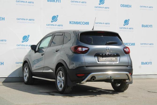 Renault Kaptur I с пробегом 2017 года, цена 1 200 000 рублей, 125000 км, внедорожник, Автокод Объявления