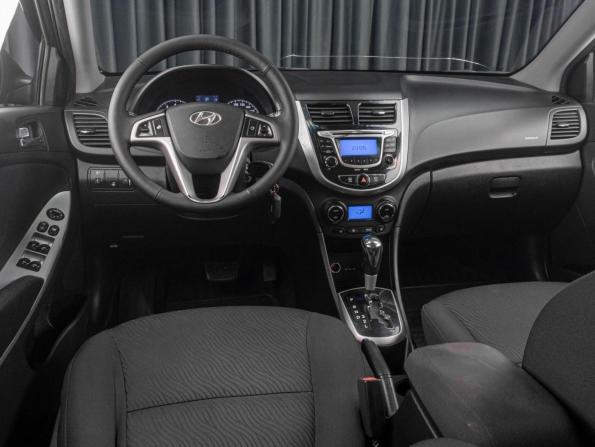Hyundai Solaris I с пробегом 2013 года, цена 879 000 рублей, 209199 км, седан, Автокод Объявления