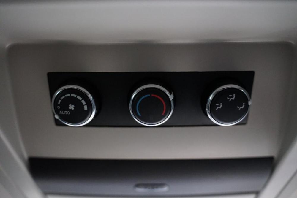 Chrysler Town &amp; Country V Рестайлинг Крым  - изображение 17