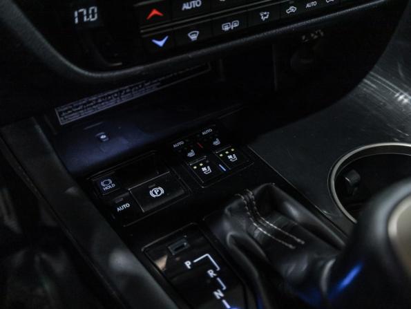 Lexus RX IV с пробегом 2019 года, цена 4 349 700 рублей, 85001 км, внедорожник, Автокод Объявления