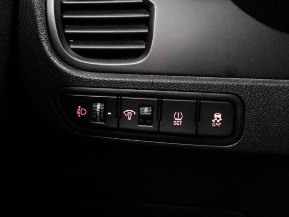 Kia Rio IV с пробегом 2019 года, цена 1 469 000 рублей, 129460 км, седан, Автокод Объявления
