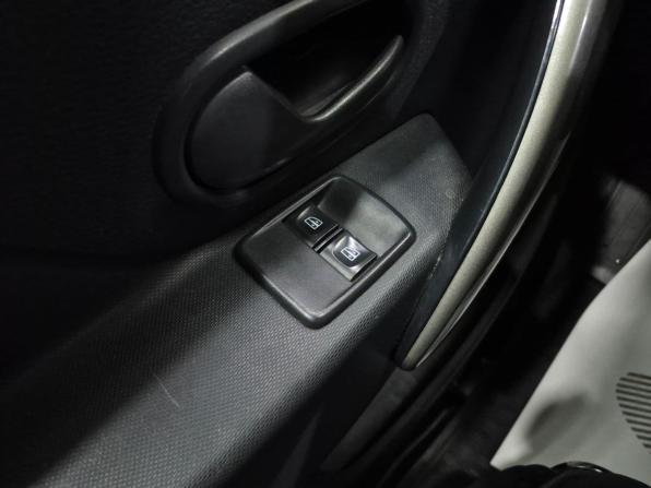 Renault Sandero II Рестайлинг с пробегом 2018 года, цена 1 100 000 рублей, 120417 км, хэтчбек, Автокод Объявления