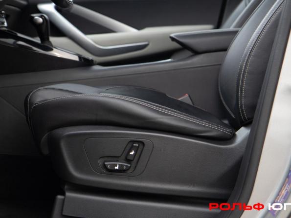 Chevrolet Captiva II с пробегом 2022 года, цена 1 898 000 рублей, 49899 км, внедорожник, Автокод Объявления