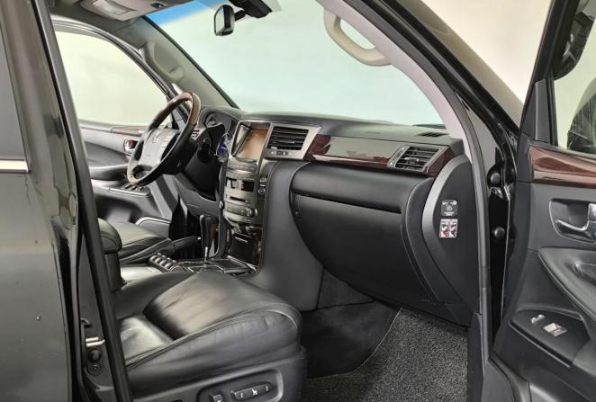 Lexus LX III с пробегом 2011 года, цена 2 400 000 рублей, 265307 км, внедорожник, Автокод Объявления