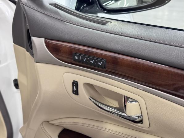 Lexus LS IV Рестайлинг 2 с пробегом 2013 года, цена 2 650 000 рублей, 180044 км, седан, Автокод Объявления