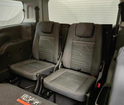 Ford Tourneo Connect II с пробегом 2015 года, цена 1 850 000 рублей, 123537 км, минивэн, Автокод Объявления
