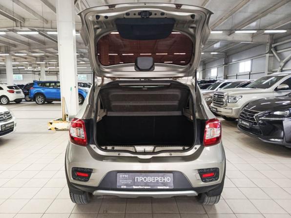 Renault Sandero II с пробегом 2017 года, цена 855 000 рублей, 149000 км, хэтчбек, Автокод Объявления