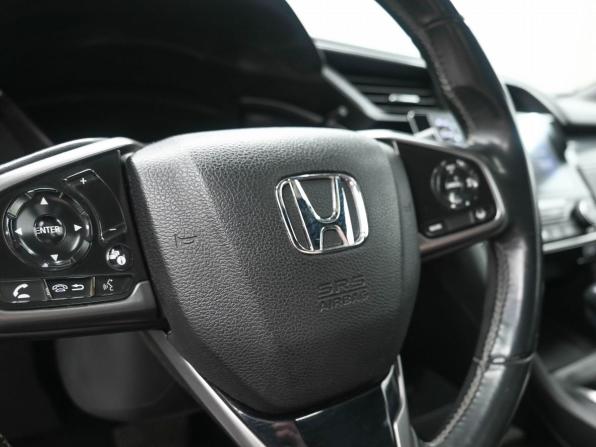 Honda Civic X с пробегом 2019 года, цена 2 299 900 рублей, 97482 км, хэтчбек, Автокод Объявления