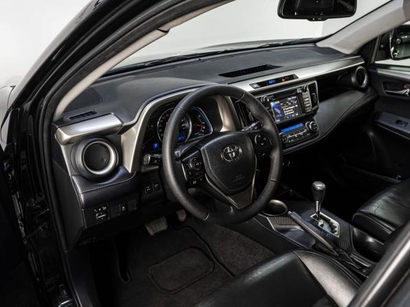 Toyota RAV4 IV (XA40) с пробегом 2013 года, цена 1 870 000 рублей, 200513 км, внедорожник, Автокод Объявления