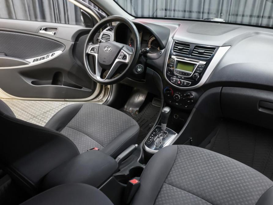 Hyundai Solaris I Москва  - изображение 11