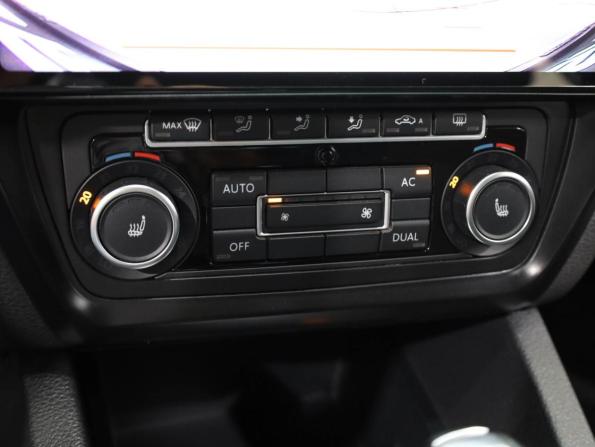 Volkswagen Jetta VI с пробегом 2012 года, цена 1 269 000 рублей, 238139 км, седан, Автокод Объявления