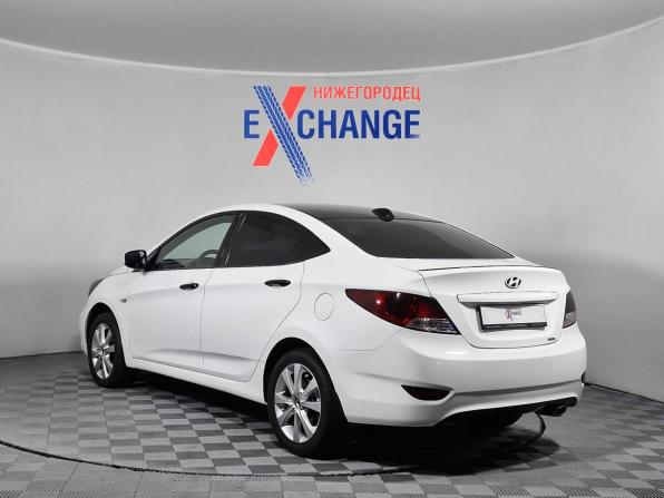 Hyundai Solaris I с пробегом 2011 года, цена 639 000 рублей, 157571 км, седан, Автокод Объявления