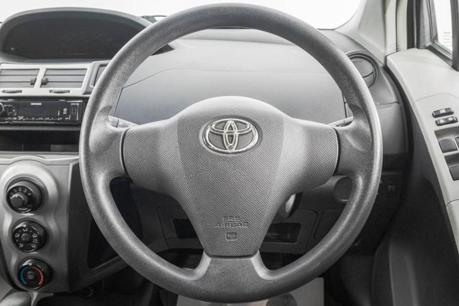 Toyota Vitz II (XP90) с пробегом 2010 года, цена 639 000 рублей, 174000 км, хэтчбек, Автокод Объявления