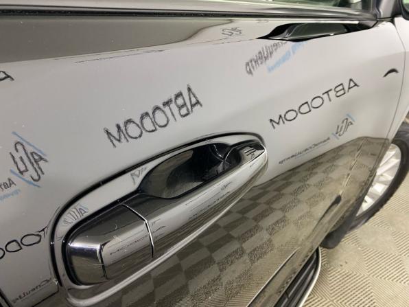 Toyota Land Cruiser Prado 150 Series Рестайлинг 1 с пробегом 2015 года, цена 2 749 000 рублей, 396599 км, внедорожник, Автокод Объявления