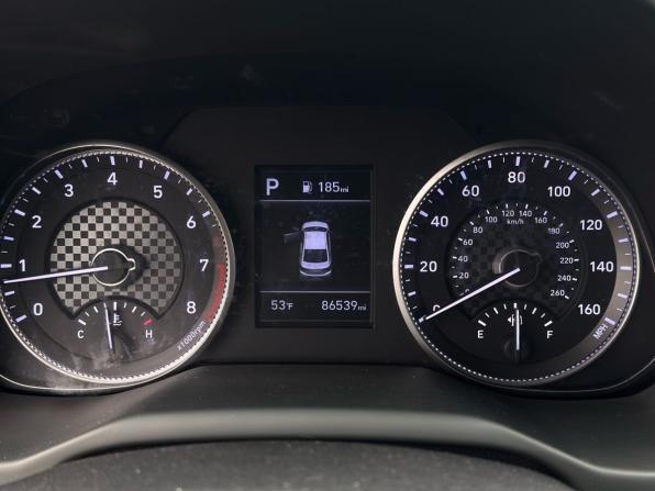 Hyundai Elantra VI (AD) Рестайлинг с пробегом 2019 года, цена 1 460 000 рублей, 139300 км, седан, Автокод Объявления