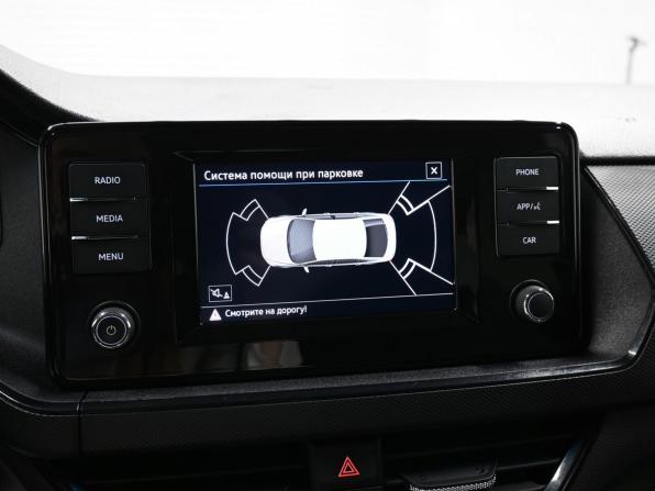 Volkswagen Polo VI с пробегом 2021 года, цена 1 395 000 рублей, 143964 км, лифтбек, Автокод Объявления