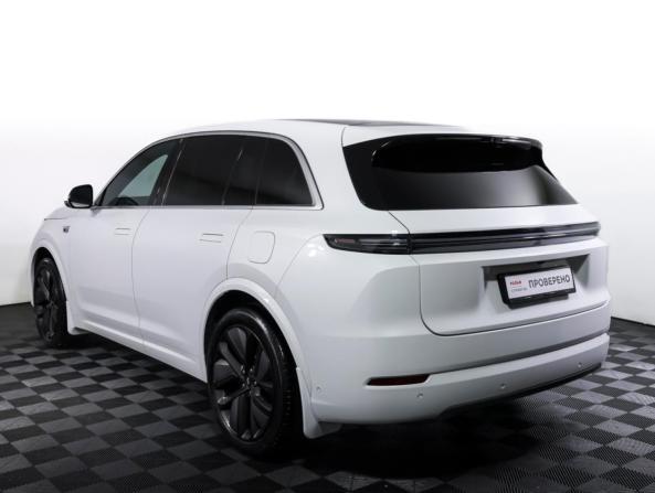 Li Auto (Lixiang) L7 I Рестайлинг с пробегом 2024 года, цена 6 590 000 рублей, 42000 км, внедорожник, Автокод Объявления