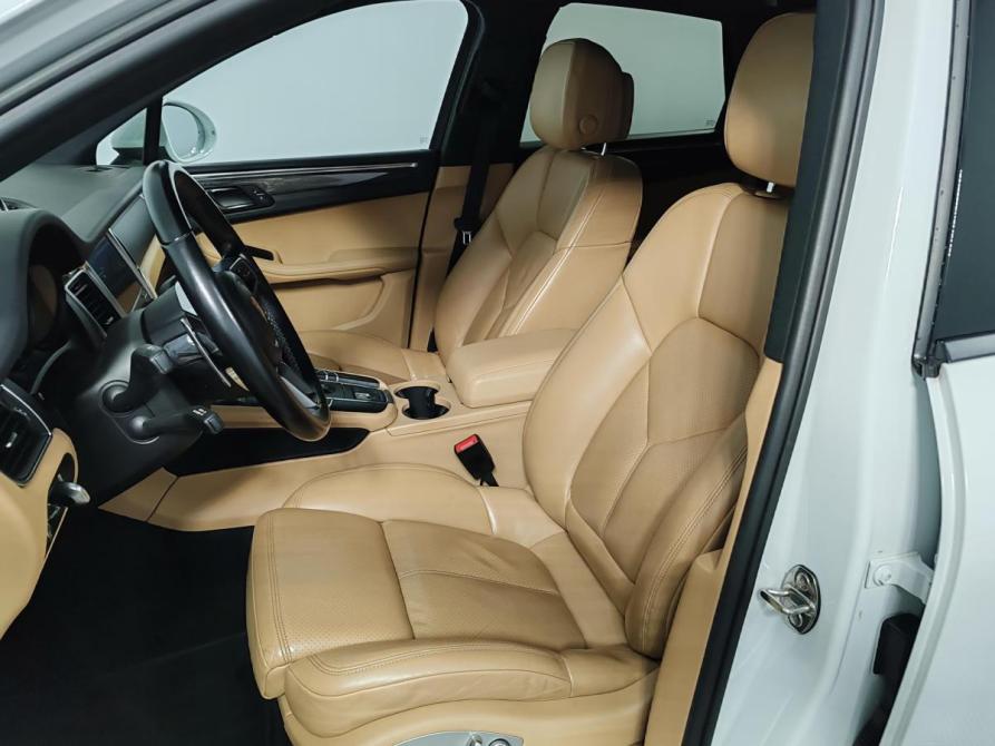 Porsche Macan I Москва  - изображение 16