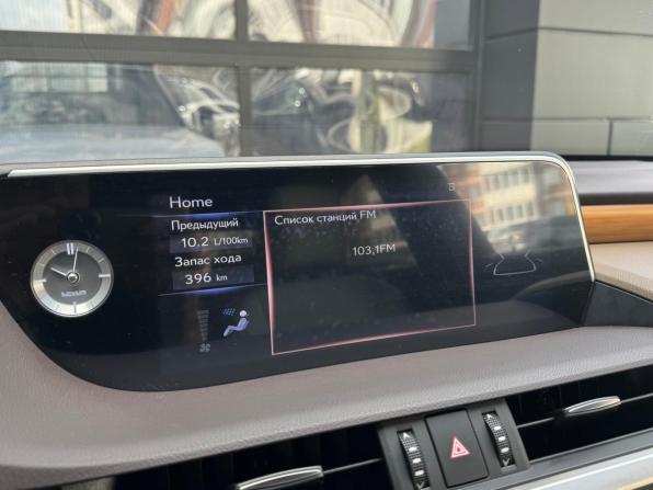 Lexus ES VII с пробегом 2018 года, цена 3 845 000 рублей, 20656 км, седан, Автокод Объявления
